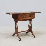 1786&nbsp;5150&nbsp;LAMP TABLE